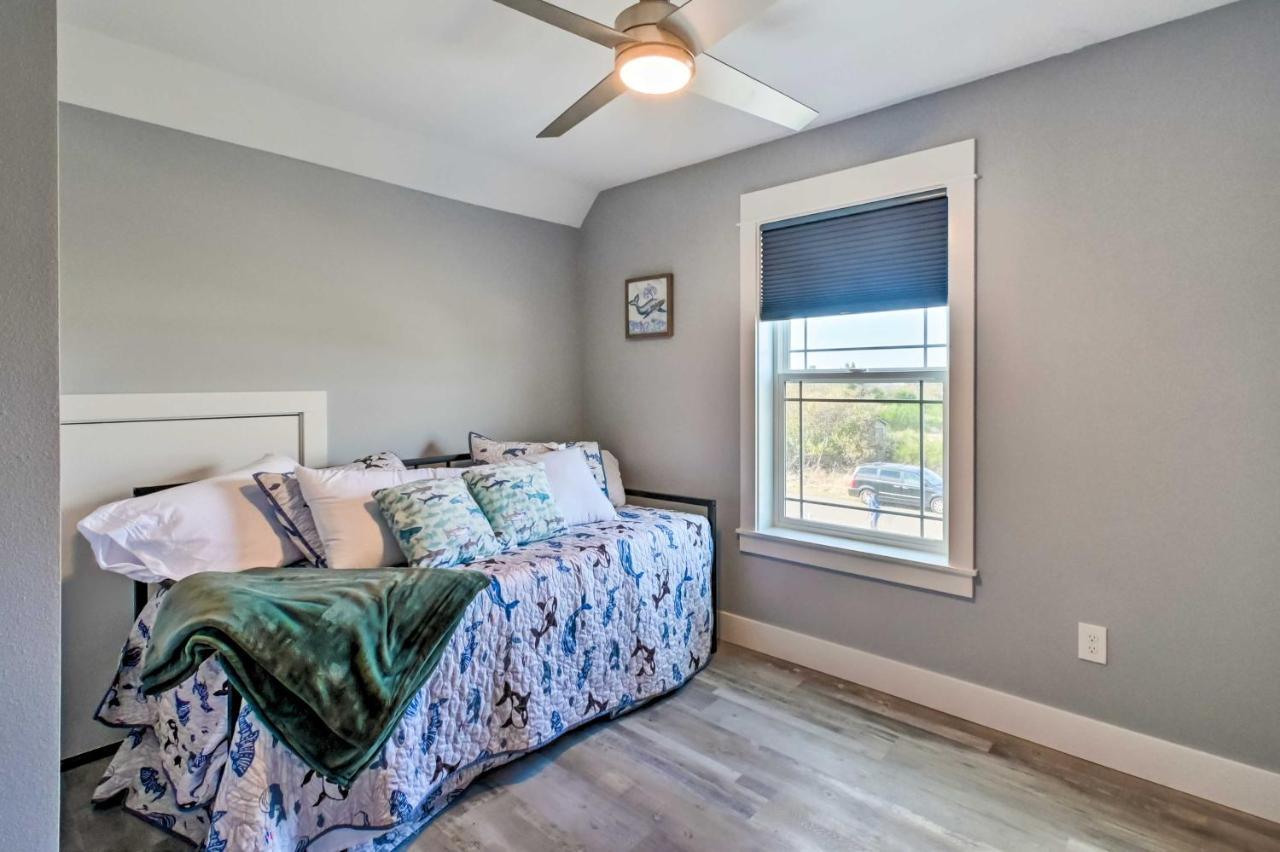 Ocean Shores Getaway With Fireplace And Hot Tub! Exteriér fotografie